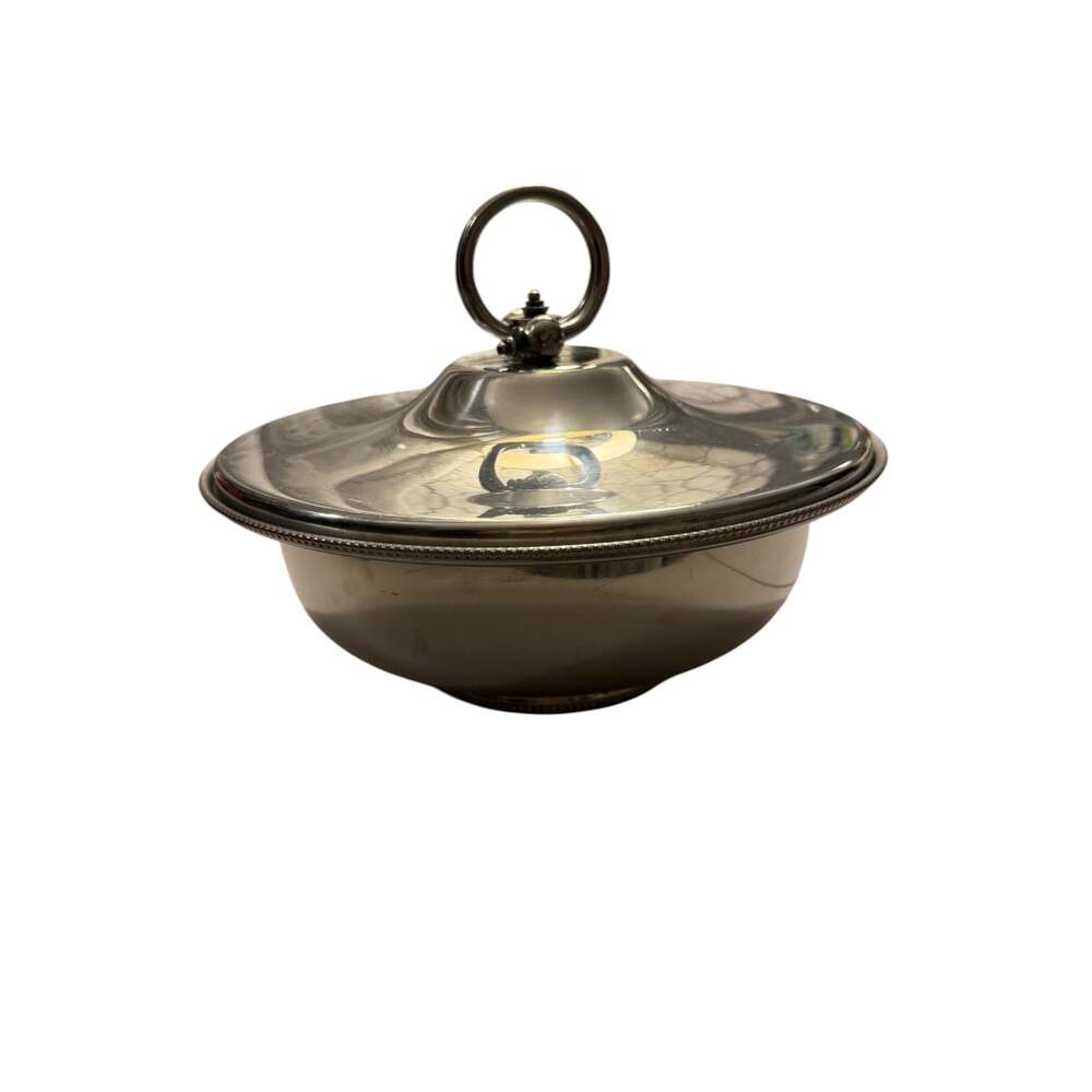 Buenilum Hammered Aluminum Covered Serving Dish with Ring Handle 11"